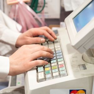 八代市で高時給のコンビニバイトをお探しの方はぜひお問い合わせください